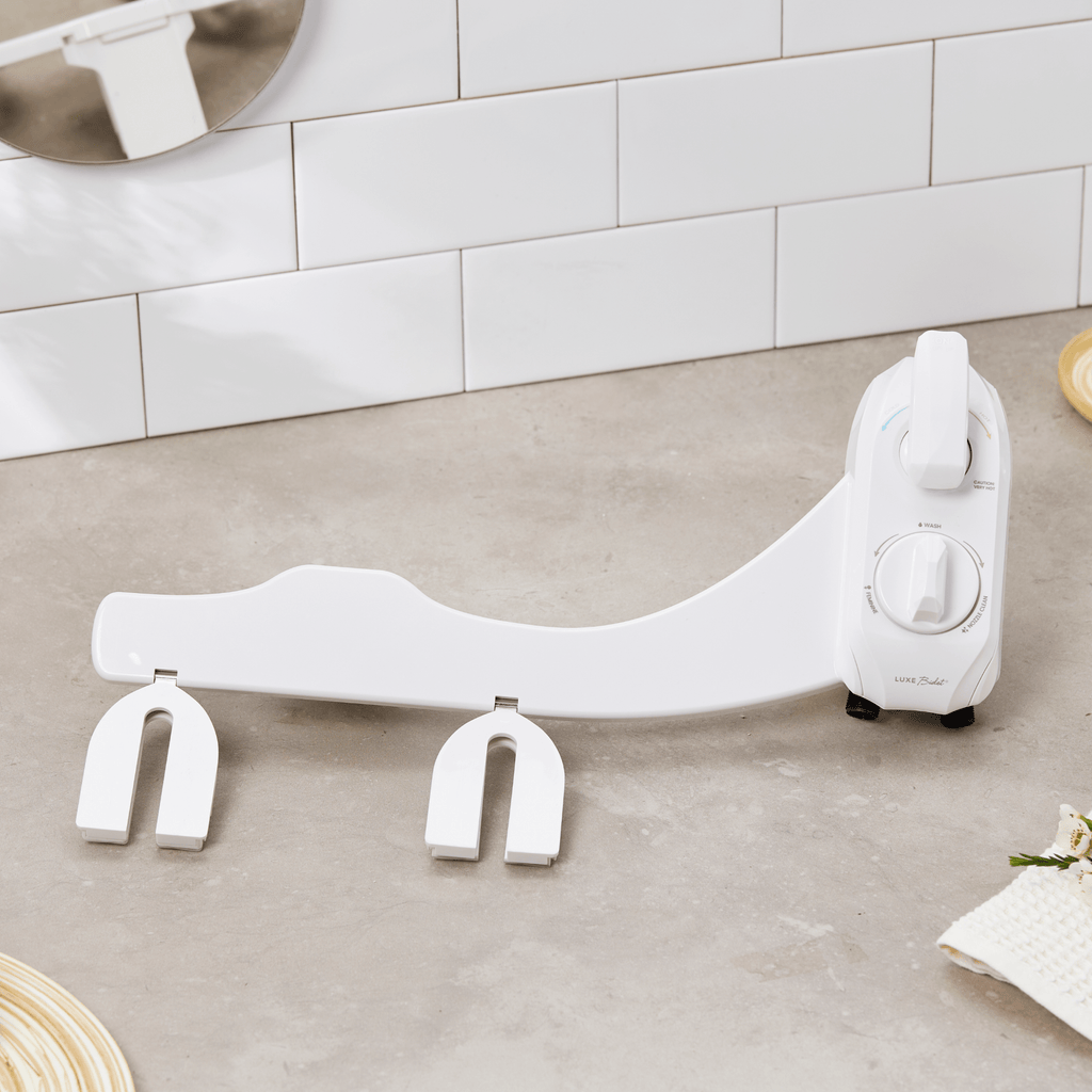 NEO 320 Plus: Imperfect Packaging - NEO 320 Plus White propped up to see entire bidet body